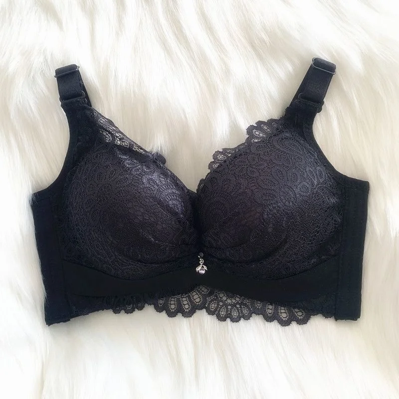 Pogrubiony i bardzo gruby, spe – Cotton Bra Everyday recenzja i cena